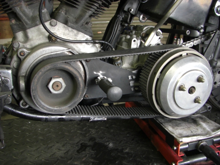 On Any Sunday ショベル オープンベルト用 モータープレート 穴有り