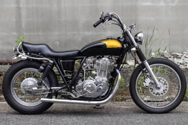 YAMAHA SR400 CHOPPER