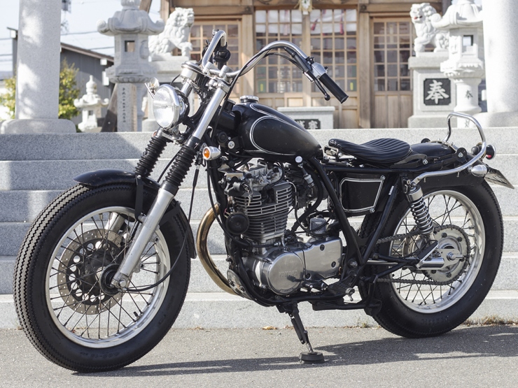 SR400/500用 エイジング塗装済み マスタングタンクキット ローマウント「MOTOR ROCK」