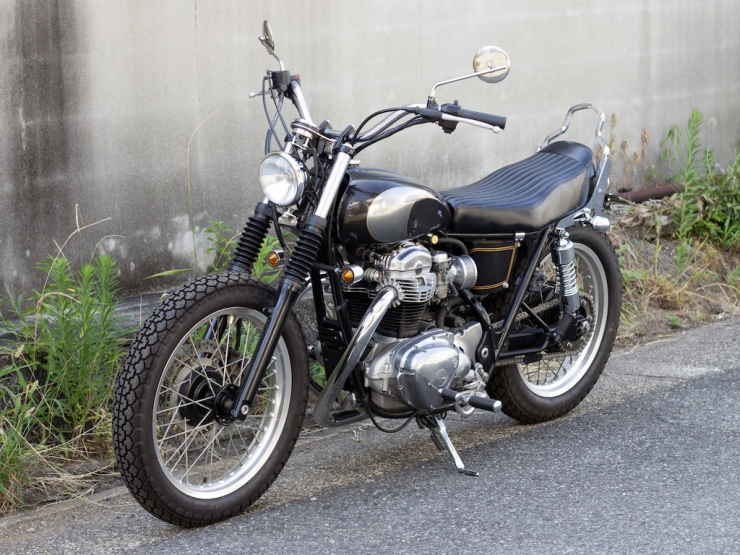 W650/400/800用 シーシーバー スーパーショート「MOTOR ROCK」