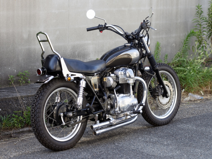 W650/400/800用 シーシーバー ショート「MOTOR ROCK」