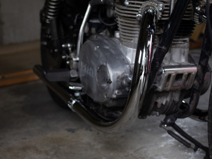 XS650用 オールドスタイル手曲げマフラー Type1 クローム「MOTOR ROCK」